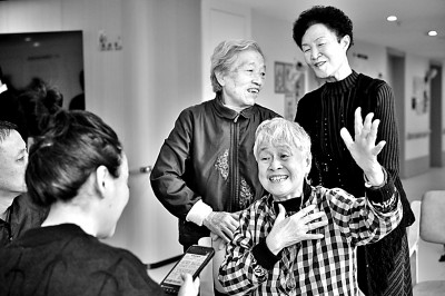 打开消费账本看银发经济含“金”量