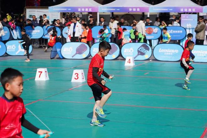 浙江省第四届花样跳绳总决赛举行