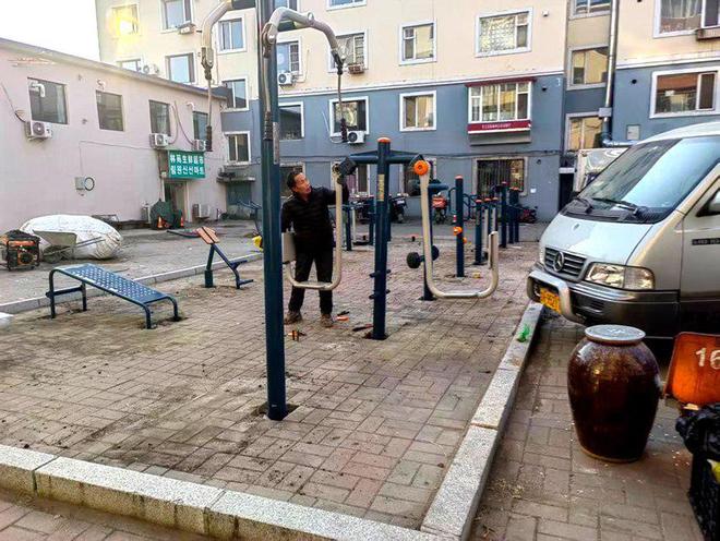 延吉：做实民生实事健身器材升级换代