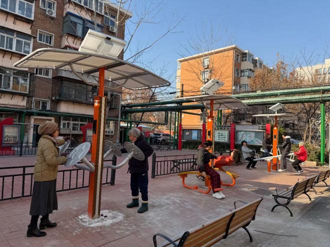 “智能”又“健康”咸阳北路街道有了新器材！(图2)