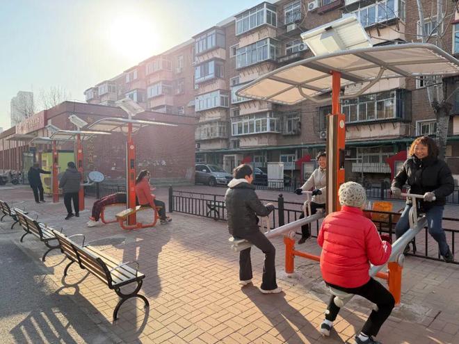 “智能”又“健康”咸阳北路街道有了新器材！